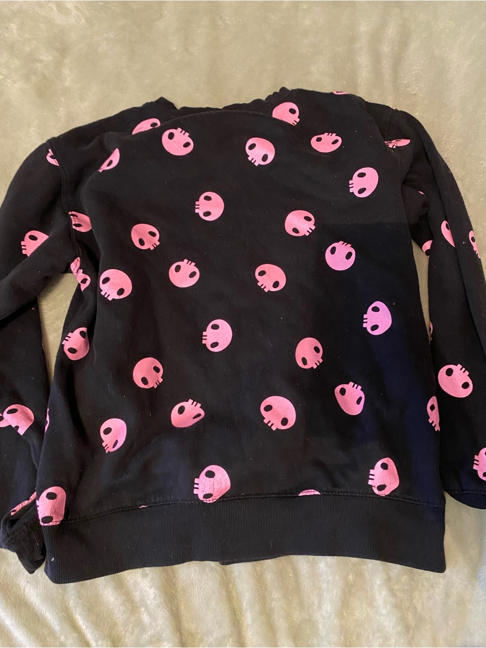 Sanrio’s Women’s 7 Lot bundle. XS, S Sweater  Shirt Cinnamoroll, Kerpoppi, ext… - Picture 4 of 12